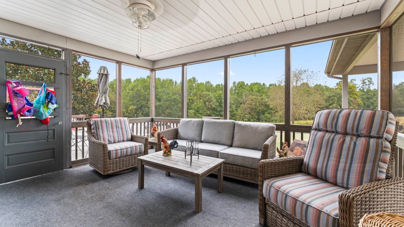 10560 Lake Royalle Road property view 4