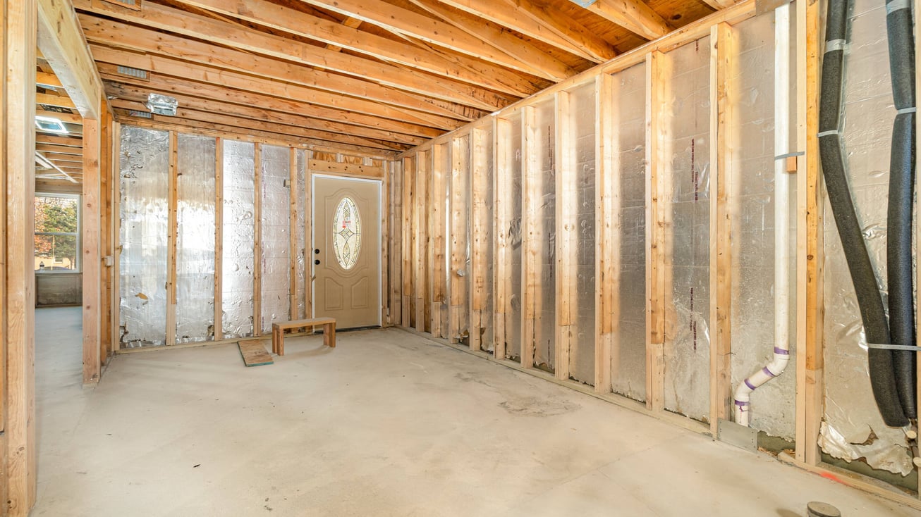 311 Beatty Drive — Business & Building property view 9
